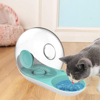 fontaine-a-eau-pour-chat-bleu
